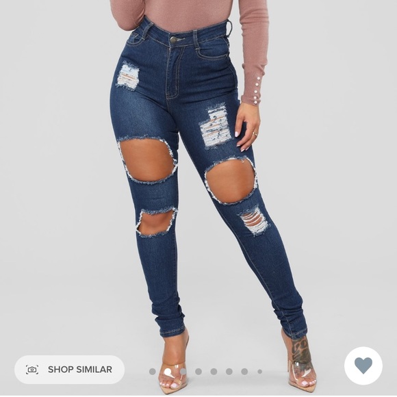 Fashion Nova jeans - Picture 2 of 5